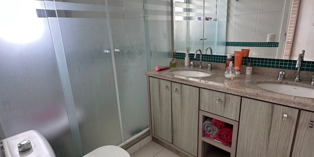 WhatsApp Image 2025-10-24 at 08.42.27