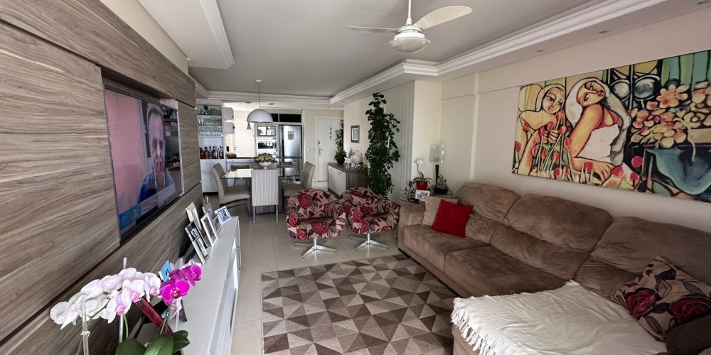 WhatsApp Image 2025-10-24 at 08.42.31